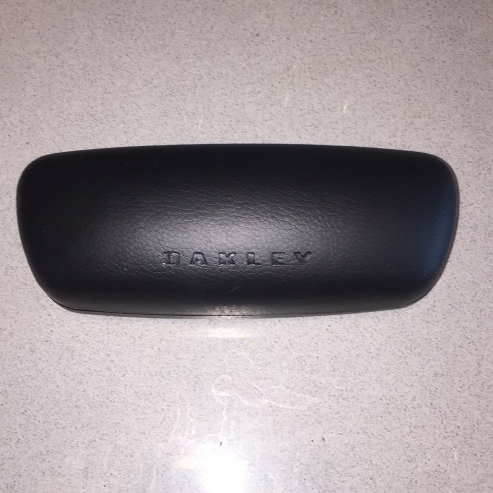Authentic Oakley sunglasses case holder